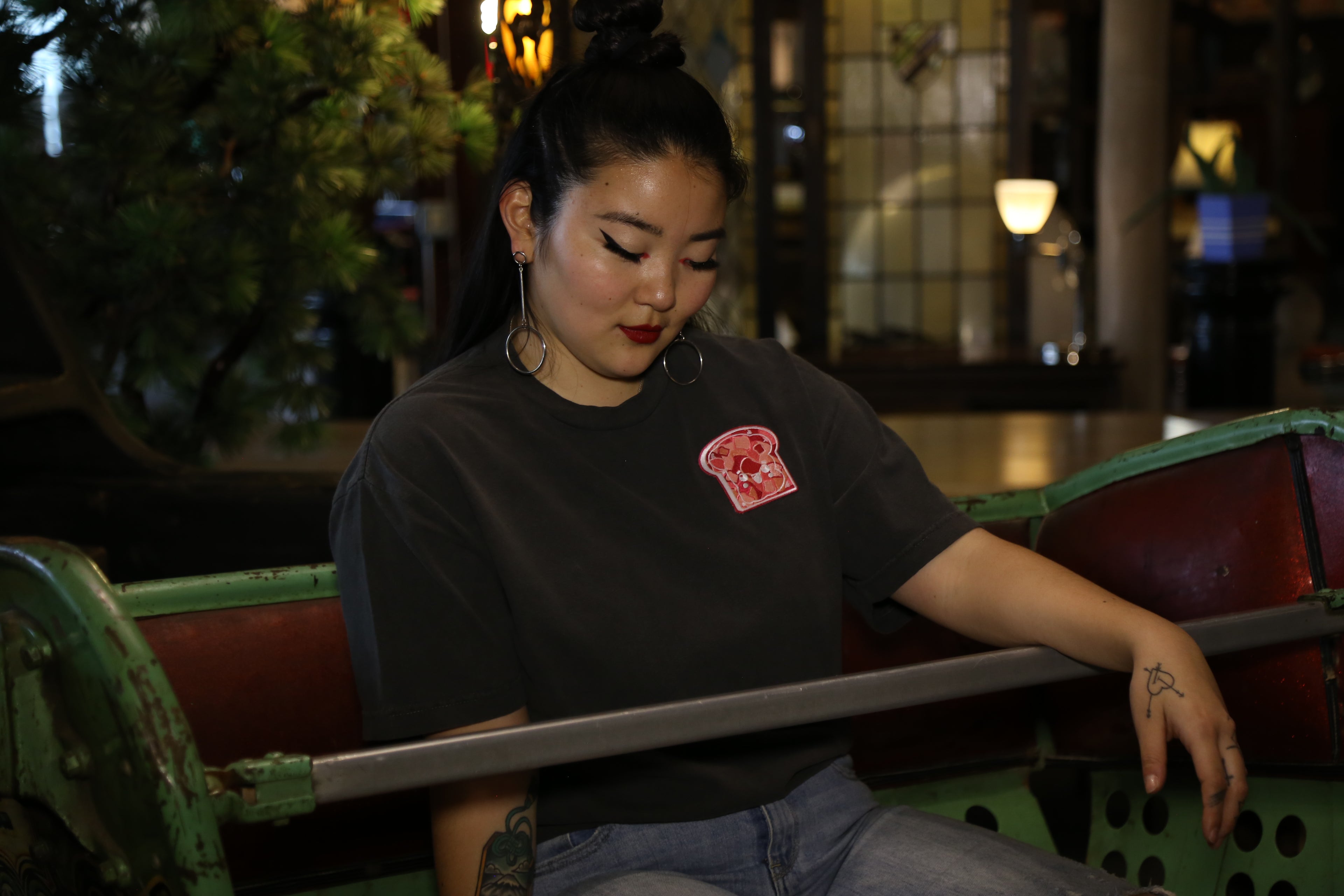 RUBY RED TOASTY VINTAGE ROCK T
