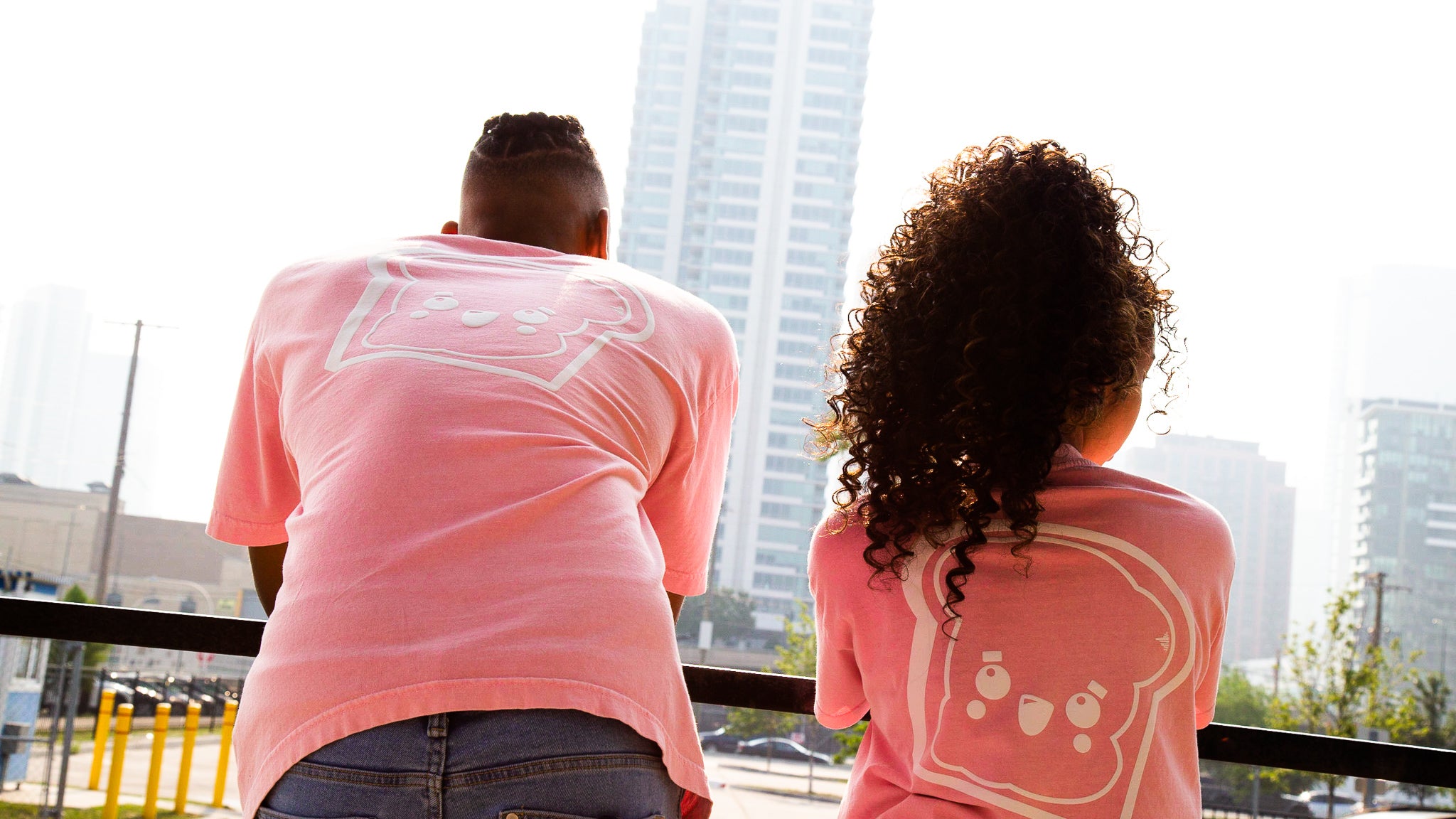 PALE PINK MARSHMALLOW PUFF TOASTY OVERSIZED TEE
