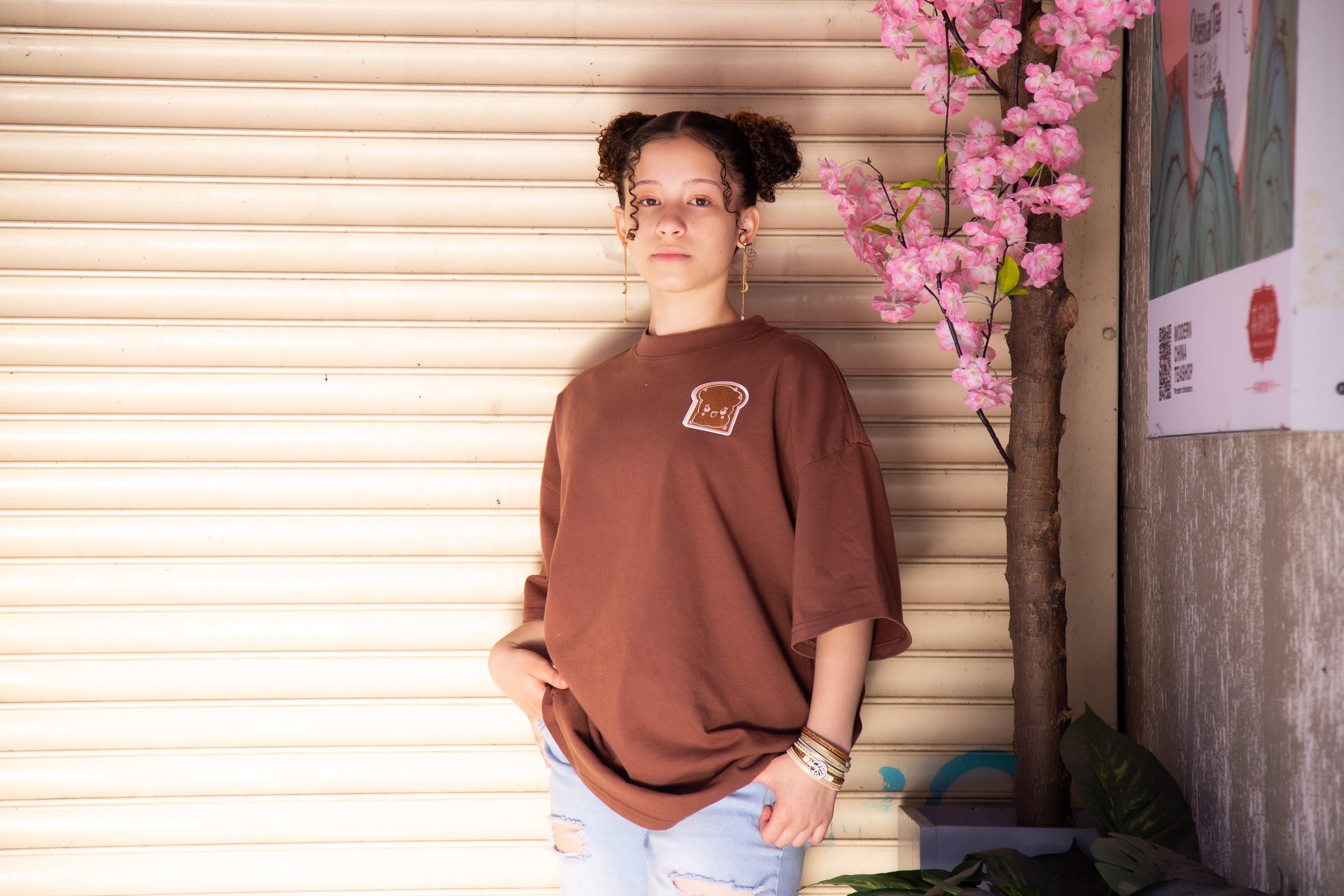 HOT COCOA MIX EMBROIDERED  MILK CHOCOLATE TOASTY TEE