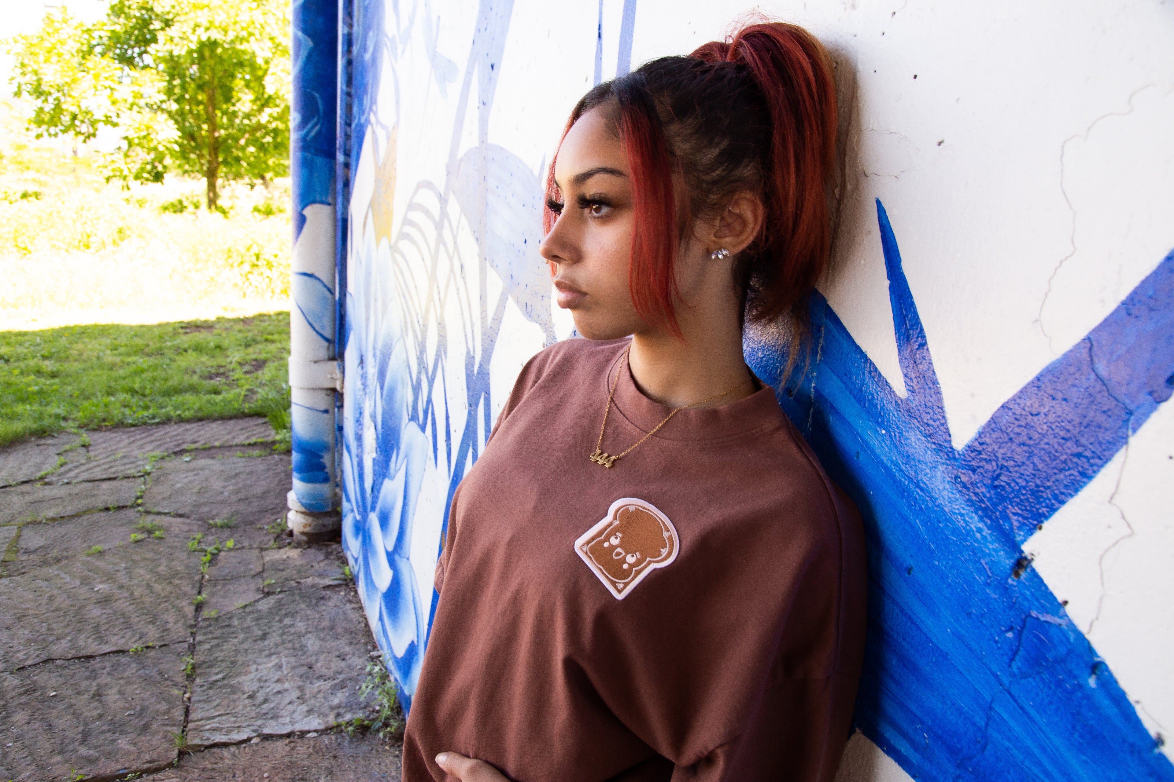 HOT COCOA MIX EMBROIDERED  MILK CHOCOLATE TOASTY TEE